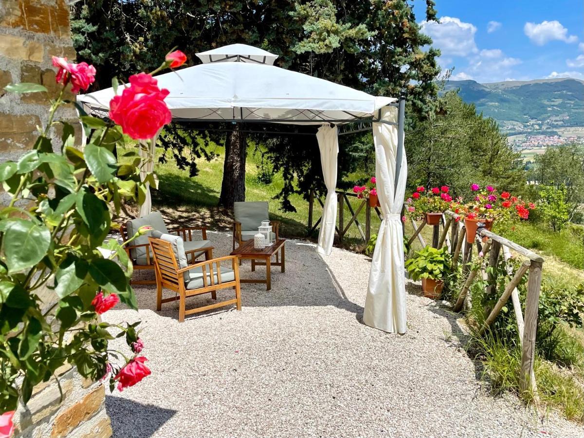 La Panoramica Gubbio - Maison de Charme - Casette e appartamenti self catering per vacanze meravigliose! Esterno foto