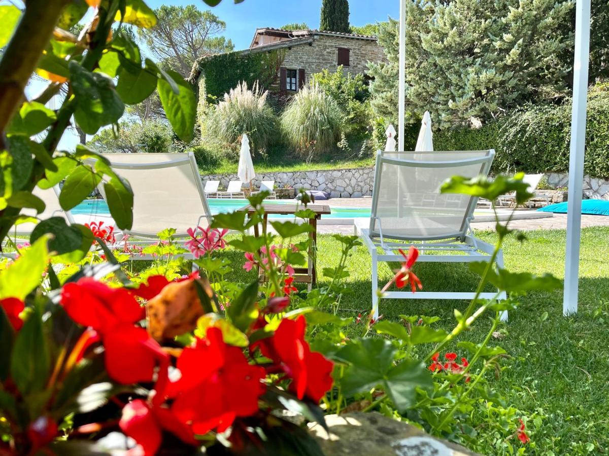 La Panoramica Gubbio - Maison de Charme - Casette e appartamenti self catering per vacanze meravigliose! Esterno foto